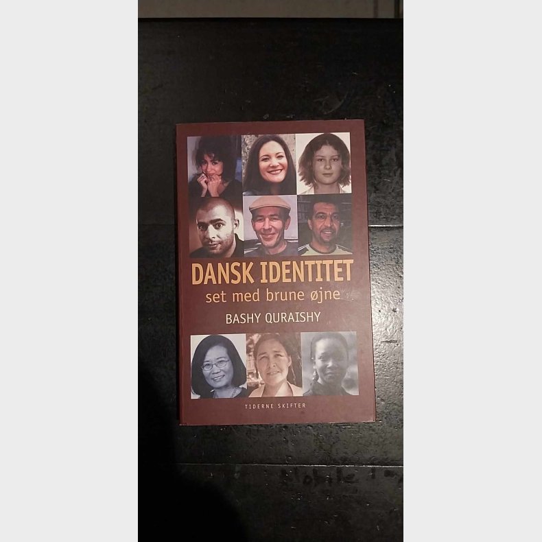 Dansk identitet - set med brune jne 15 samtaler